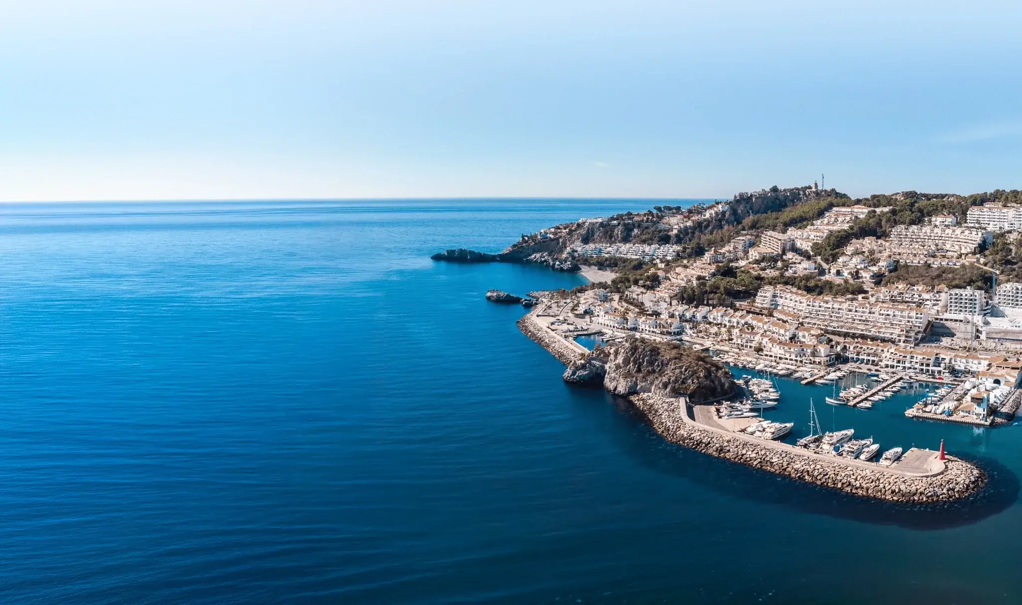 MEDINAS, MOUNTAINS & SEA